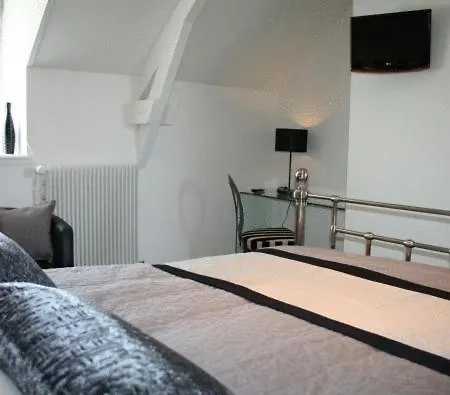 Otel Demeures & Chateaux, La Ferme Des Mares 3*