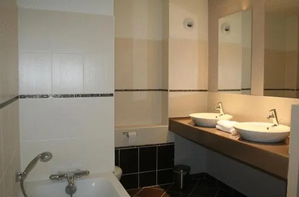 Demeures & Chateaux, La Ferme Des Mares 3*