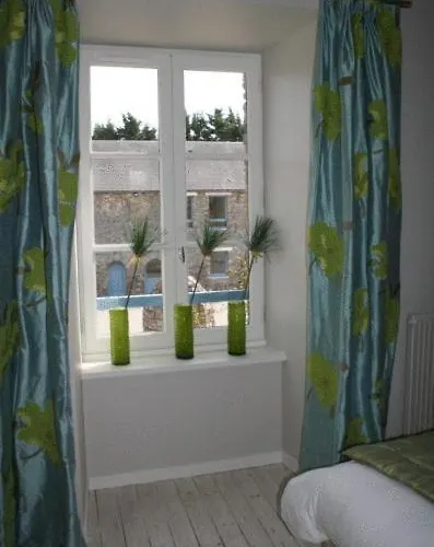 Demeures & Chateaux, La Ferme Des Mares Hotel 3*